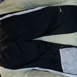 NIKE Team XXL, BLACK WITH WHITE STRIPE, mesh lining, NWOT
